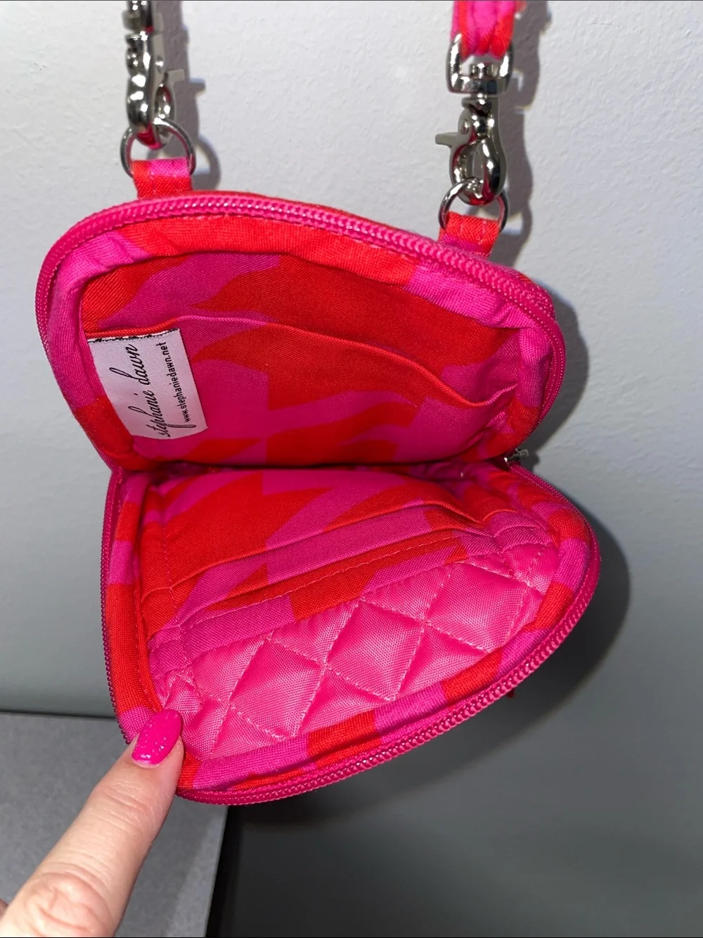 Stephanie Dawn Houndstooth Two-Tone Pink & Red Quilted Crossbody Phone Bag